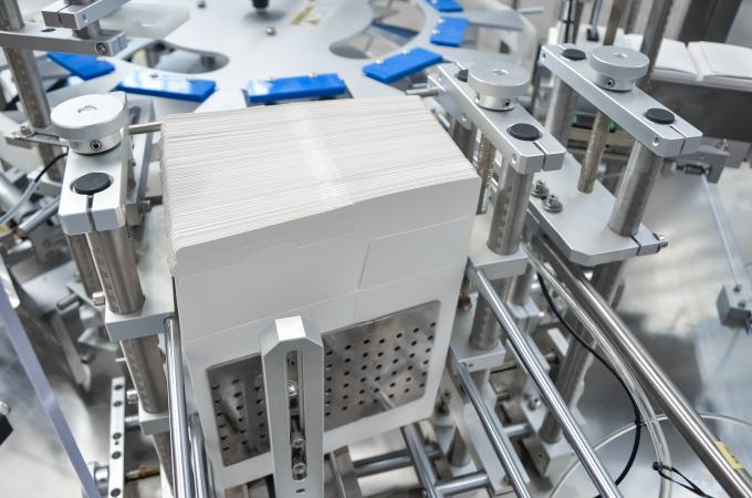 Pionowa kartoniarka z certyfikatem CE, zabezpieczenie przed przeciążeniem momentu obrotowego, wysokość detekcji 400 mm 2